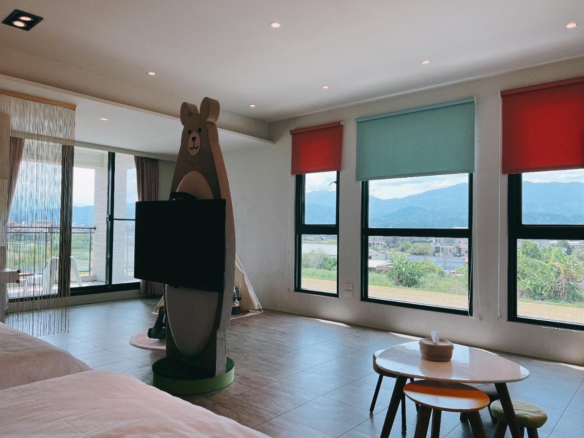 Wei Wei Chu B&B Zhuangwei Dış mekan fotoğraf