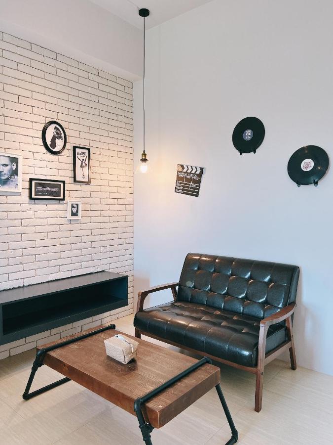 Wei Wei Chu B&B Zhuangwei Dış mekan fotoğraf